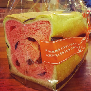 Illustration for article titled Bread Shaped Like... Square Watermelons